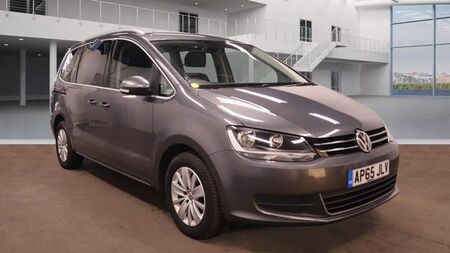 VOLKSWAGEN SHARAN 2.0 TDI BlueMotion Tech SE Nav DSG Euro 6 (s/s) 5dr