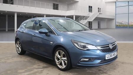 VAUXHALL ASTRA 1.4i SRi Euro 6 5dr