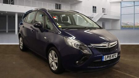 VAUXHALL ZAFIRA TOURER 1.4i Turbo Exclusiv Auto Euro 6 5dr