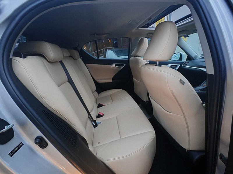 LEXUS CT