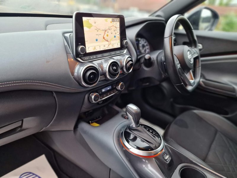 NISSAN JUKE