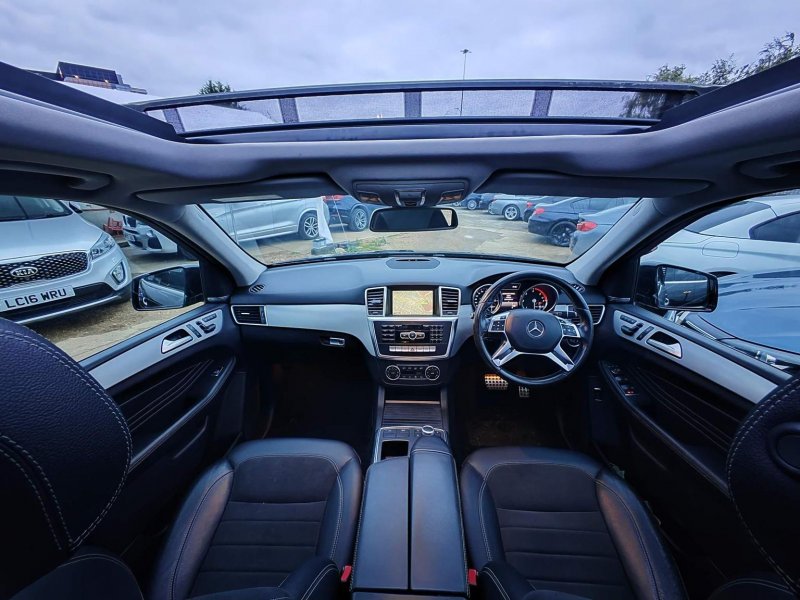 MERCEDES-BENZ M CLASS