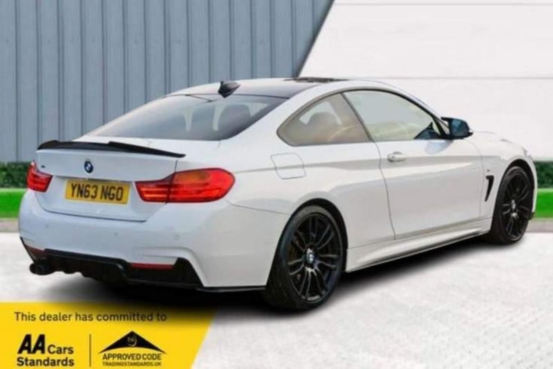 BMW 4 SERIES