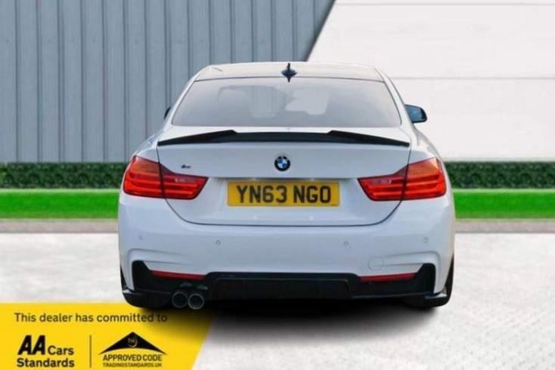 BMW 4 SERIES