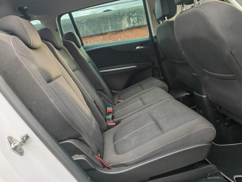 VAUXHALL ZAFIRA TOURER