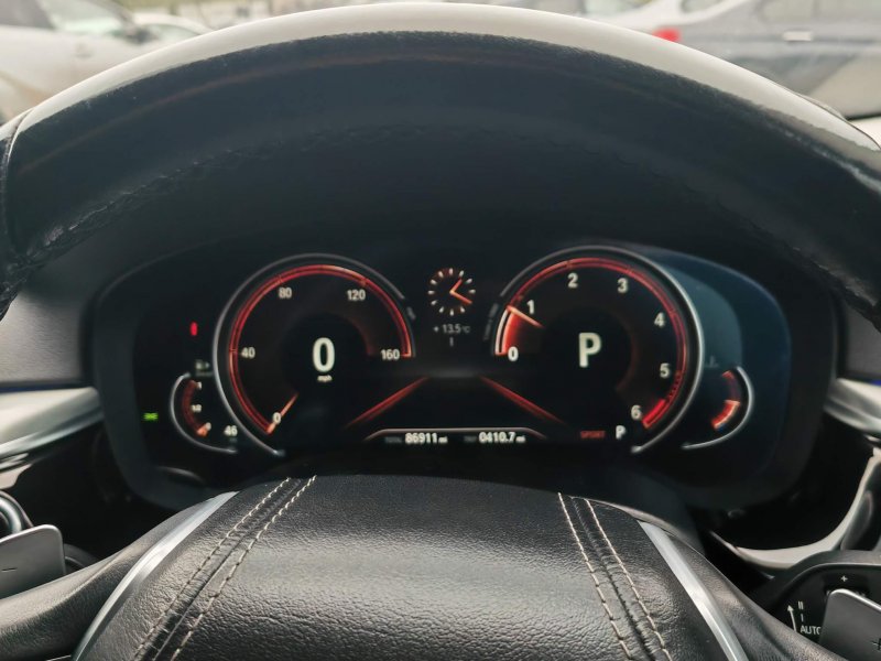BMW 5 SERIES