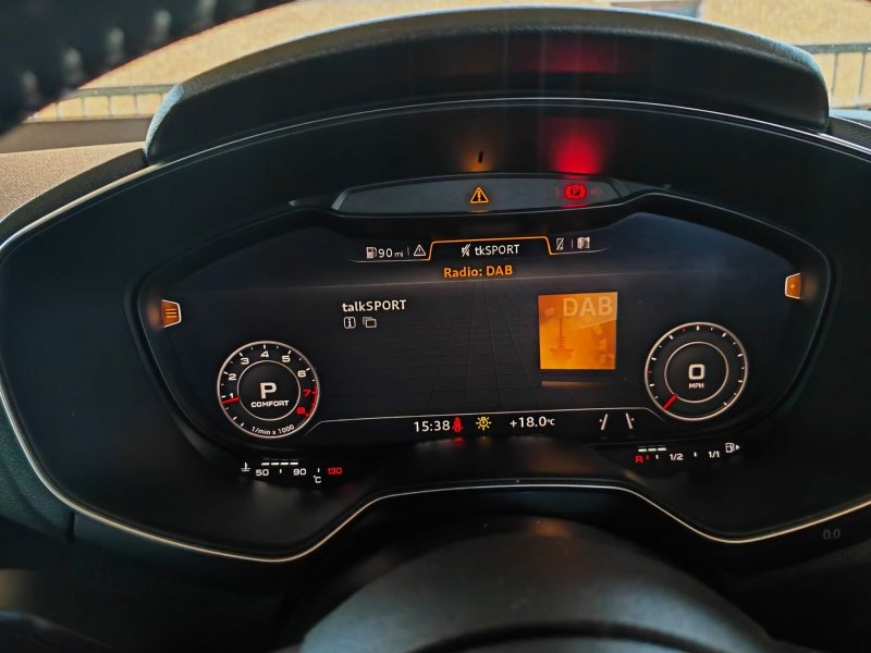 AUDI TT