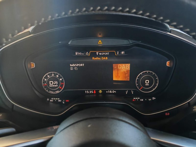 AUDI TT