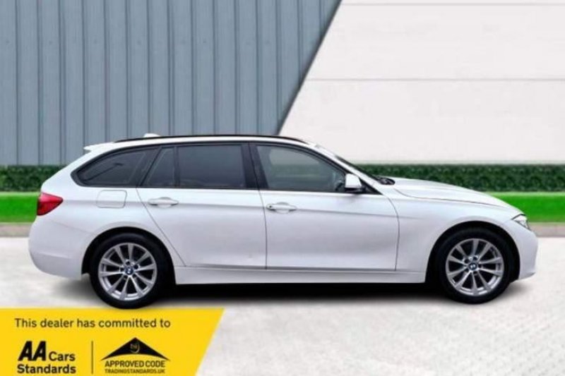 BMW 3 SERIES