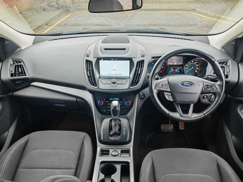 FORD KUGA