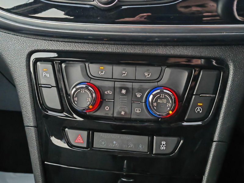 VAUXHALL MOKKA X