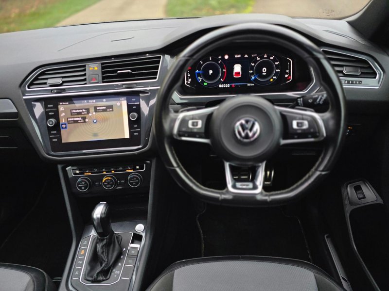 VOLKSWAGEN TIGUAN ALLSPACE