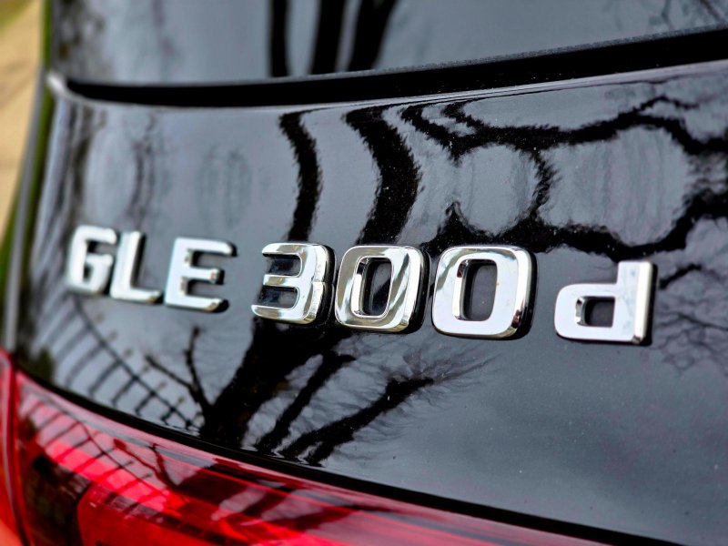 MERCEDES-BENZ GLE CLASS