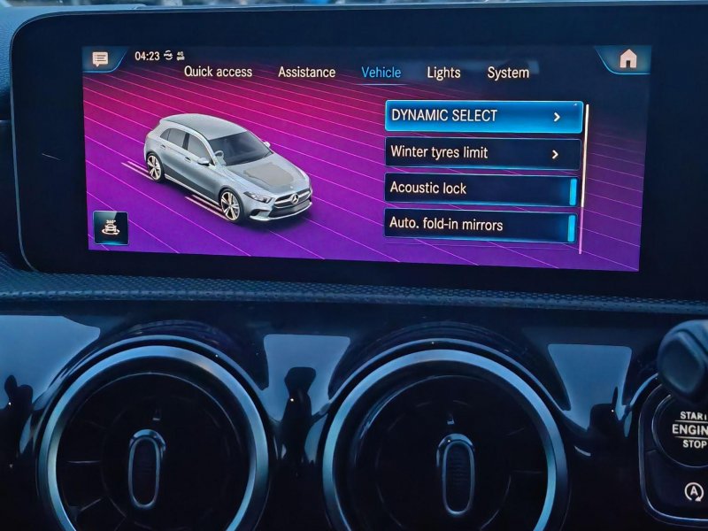 MERCEDES-BENZ A CLASS