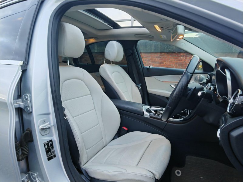 MERCEDES-BENZ C CLASS