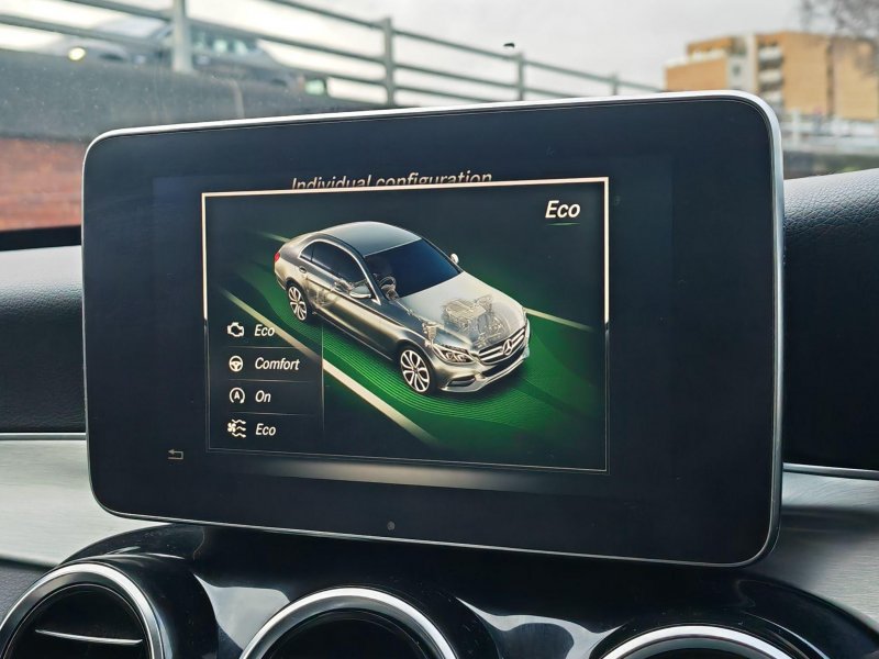 MERCEDES-BENZ C CLASS