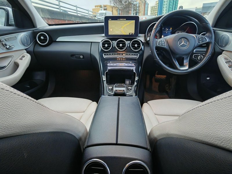 MERCEDES-BENZ C CLASS