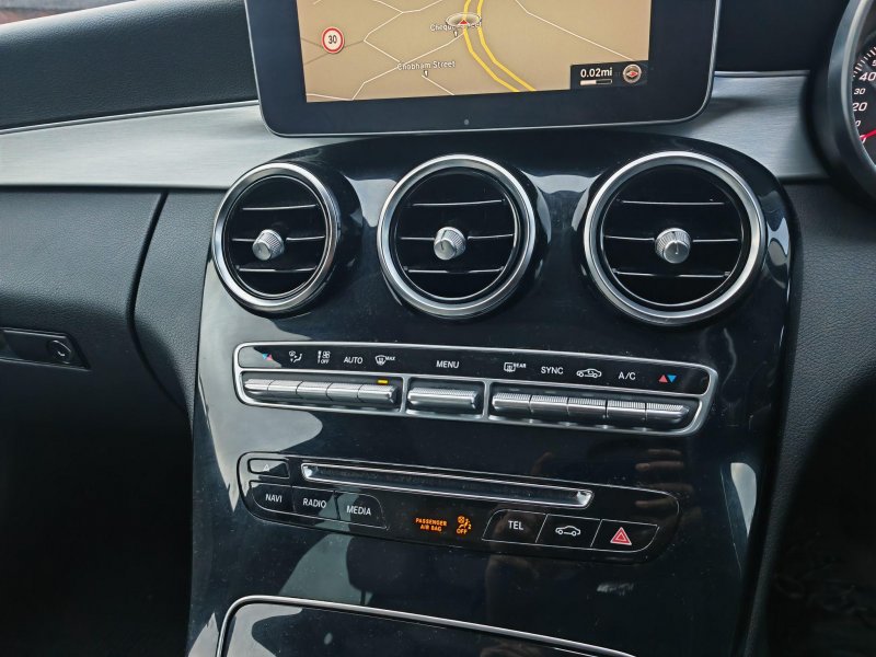 MERCEDES-BENZ C CLASS