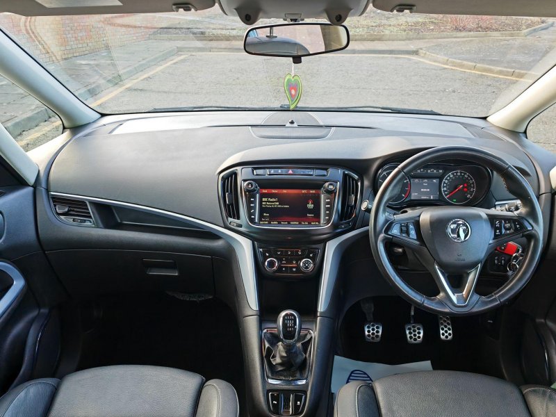 VAUXHALL ZAFIRA TOURER
