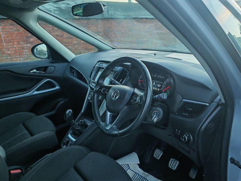 VAUXHALL ZAFIRA TOURER