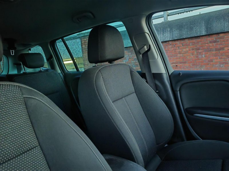 VAUXHALL ZAFIRA TOURER