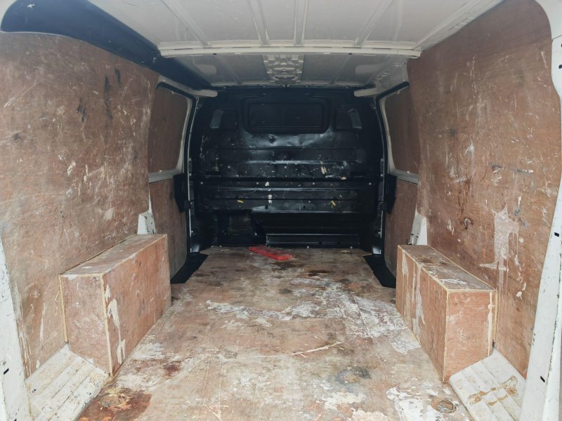 VAUXHALL VIVARO