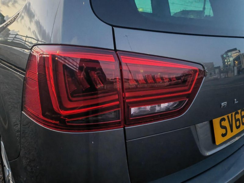 SEAT ALHAMBRA