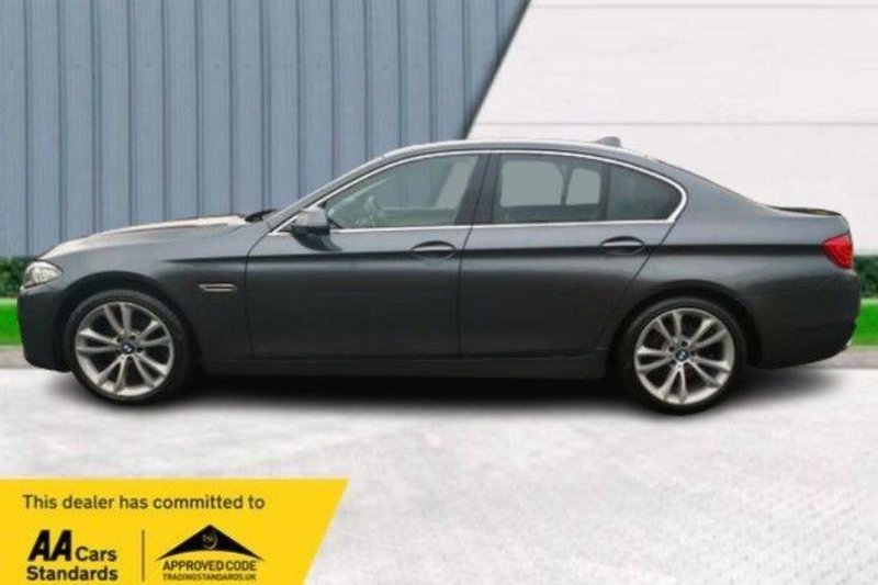 BMW 5 SERIES