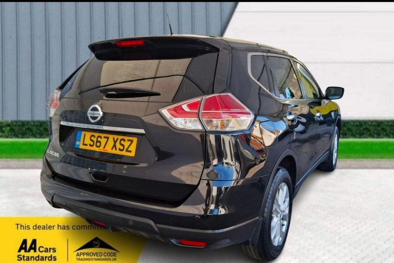 NISSAN X-TRAIL