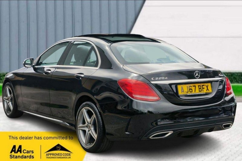 MERCEDES-BENZ C CLASS