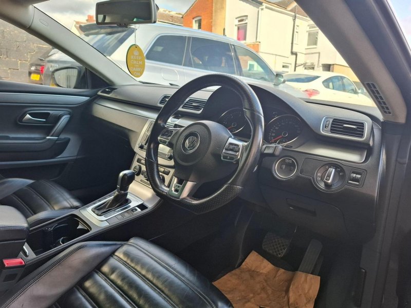 VOLKSWAGEN CC