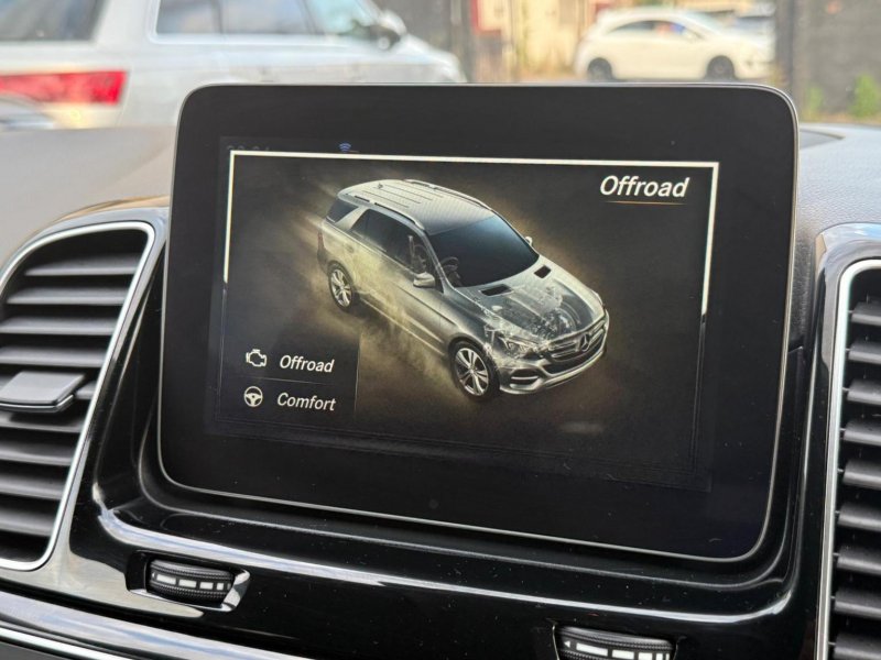 MERCEDES-BENZ GLE CLASS