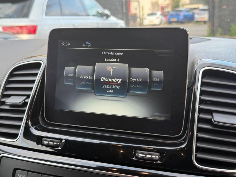 MERCEDES-BENZ GLE CLASS